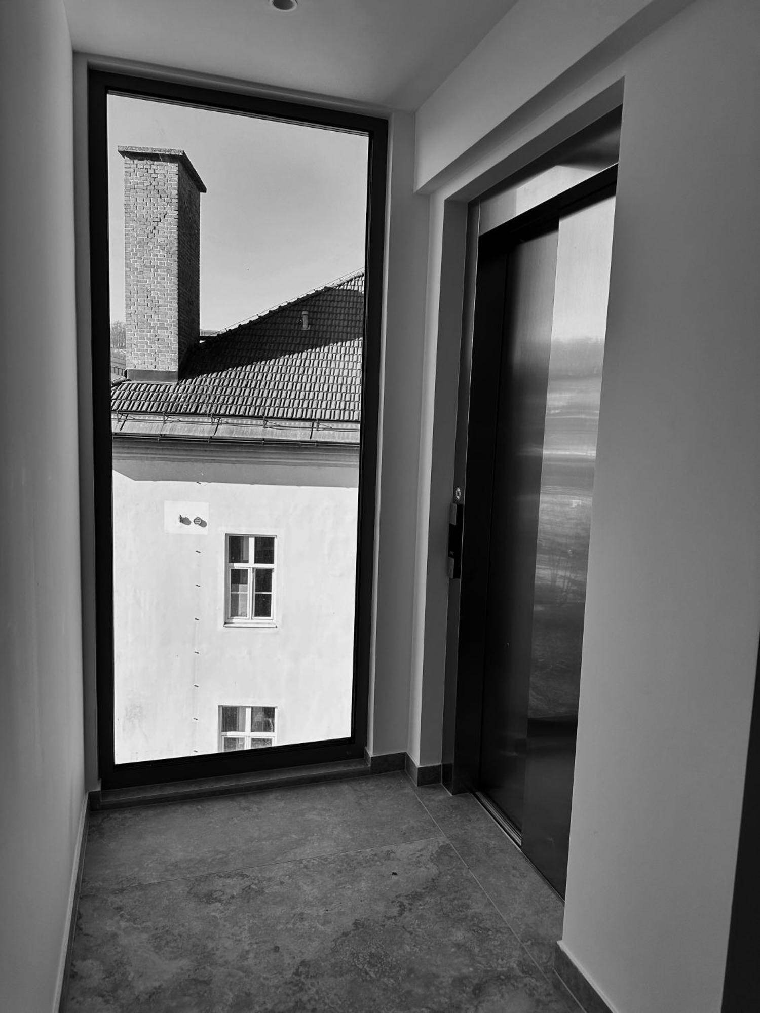 Garden Residence Ljubljana Ngoại thất bức ảnh