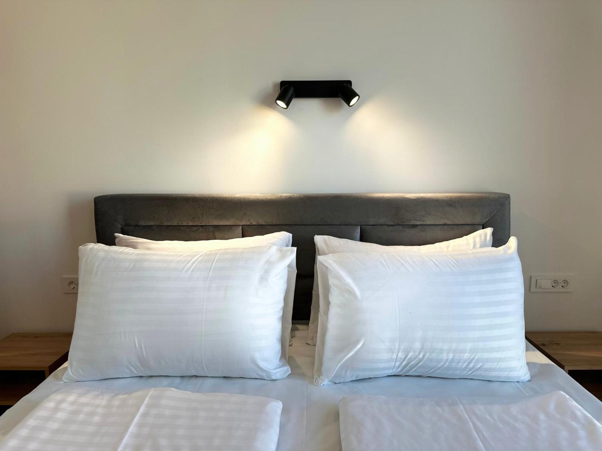 Garden Residence Ljubljana Ngoại thất bức ảnh