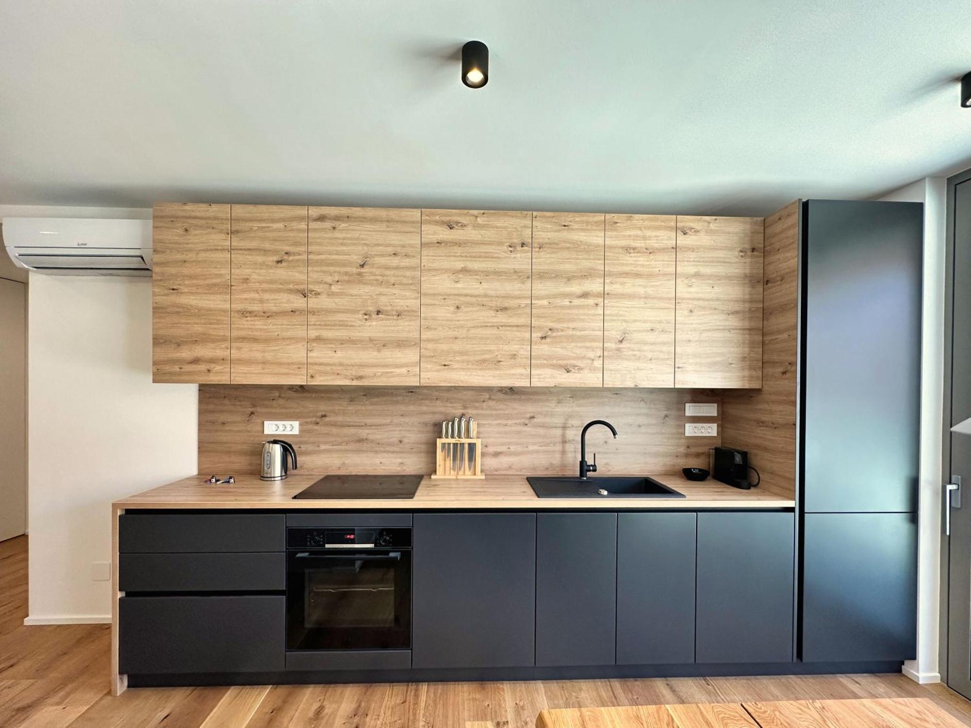 Garden Residence Ljubljana Ngoại thất bức ảnh