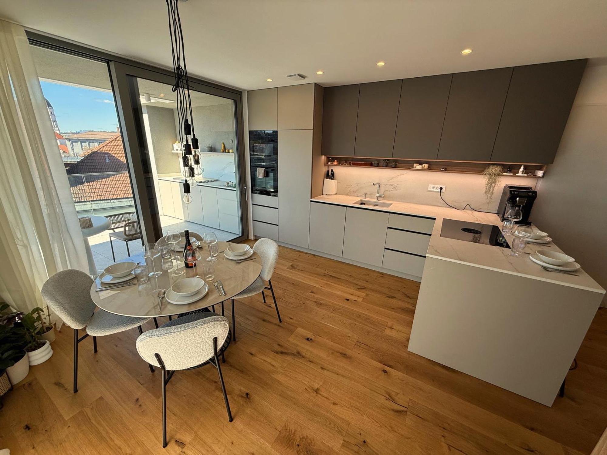 Garden Residence Ljubljana Ngoại thất bức ảnh
